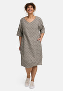 Vestido "Olina" – ligero, estructurado y de suave elasticidad