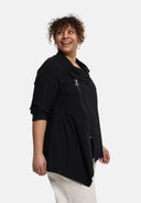 Chaqueta 'Valeria' – ligera, asimétrica y moderna