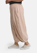 Pantalones bombachos 'Camilla' – aireados, modernos y cómodos