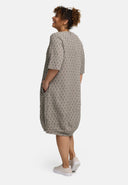 Vestido 'Olina' – ligero, estructurado y de suave elasticidad