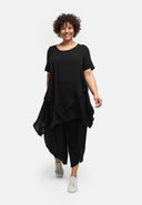 'Zaya' mekko – epäsymmetrinen, pehmeästi laskeutuva & ajattoman elegantti
