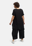 'Zaya' mekko – epäsymmetrinen, pehmeästi laskeutuva & ajattoman elegantti