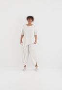 Camiseta "Valeria" – fluida, moderna y minimalista